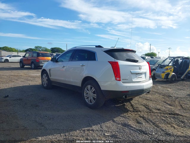 2015 Cadillac Srx Luxury Collection მანქანა იყიდება აუქციონზე, vin: 3GYFNEE33FS605640, აუქციონის ნომერი: 44740655