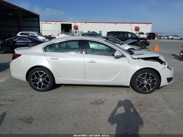 Aukcja sprzedaży 2017 Buick Regal Turbo Sport Touring, vin: 2G4GL5EX7H9123817, numer aukcji: 44740675