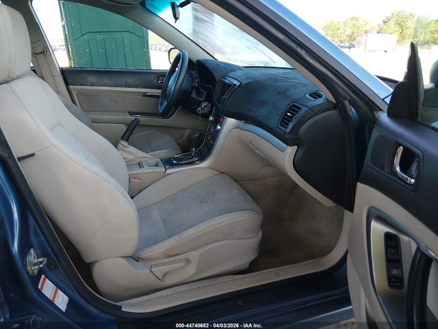 44740682 :رقم المزاد ، 4S3BL616087215242 vin ، 2008 Subaru Legacy 2.5i مزاد بيع