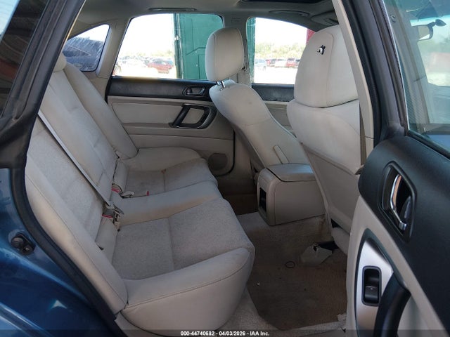 44740682 :رقم المزاد ، 4S3BL616087215242 vin ، 2008 Subaru Legacy 2.5i مزاد بيع
