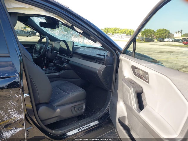 2026 Toyota Rav4 Xse მანქანა იყიდება აუქციონზე, vin: JTM6CRAVXTD303042, აუქციონის ნომერი: 44740702