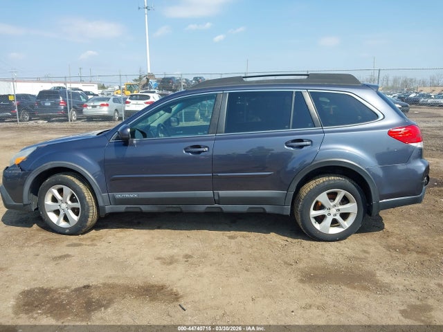Aukcja sprzedaży 2014 Subaru Outback 2.5i Premium, vin: 4S4BRCDC5E3270007, numer aukcji: 44740715