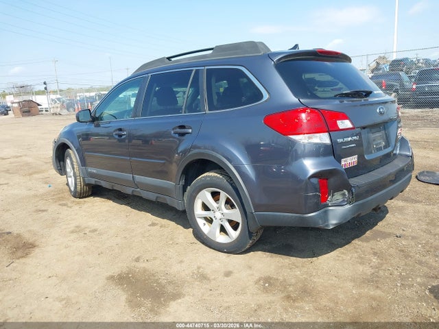 Aukcja sprzedaży 2014 Subaru Outback 2.5i Premium, vin: 4S4BRCDC5E3270007, numer aukcji: 44740715