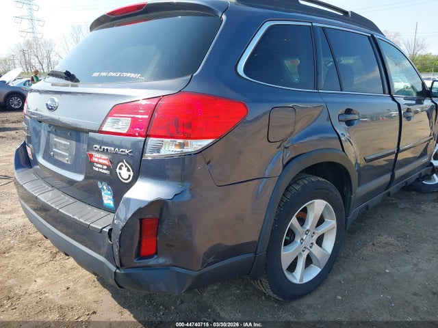 Aukcja sprzedaży 2014 Subaru Outback 2.5i Premium, vin: 4S4BRCDC5E3270007, numer aukcji: 44740715
