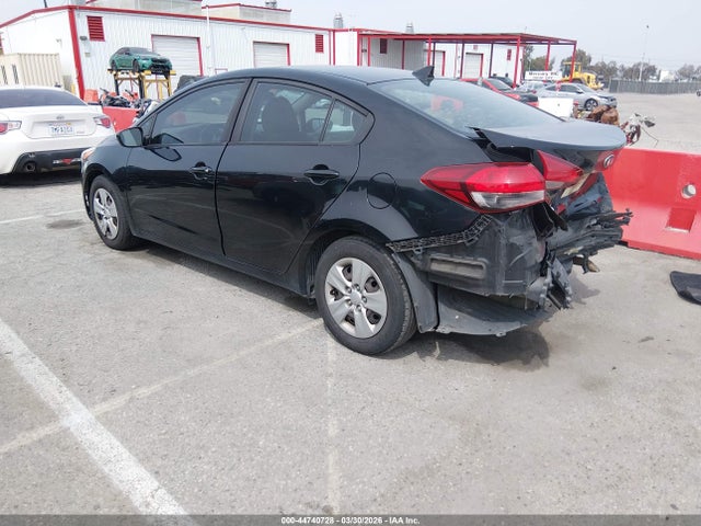 KIA FORTE LX 2017 3KPFK4A72HE096403 Image 3