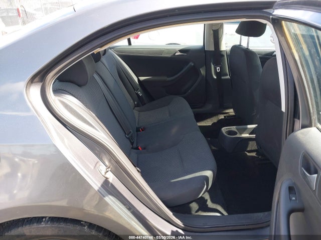 44740746 :رقم المزاد ، 3VW2K7AJ5CM383998 vin ، 2012 Volkswagen Jetta 2.0l S مزاد بيع