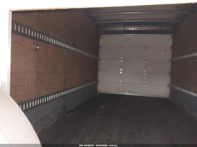 44740762 :رقم المزاد ، 1FDWE35L05HA78203 vin ، 2005 Ford E-350 Cutaway Standard مزاد بيع