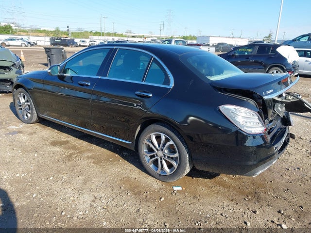 Продаж на аукціоні авто 2015 Mercedes-benz C 300 4matic, vin: 55SWF4KB8FU026322, номер лоту: 44740777