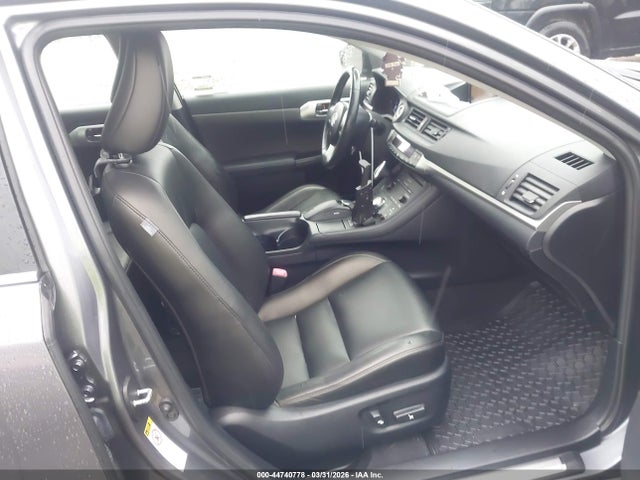 Продаж на аукціоні авто 2013 Lexus Ct 200h, vin: JTHKD5BH4D2172621, номер лоту: 44740778
