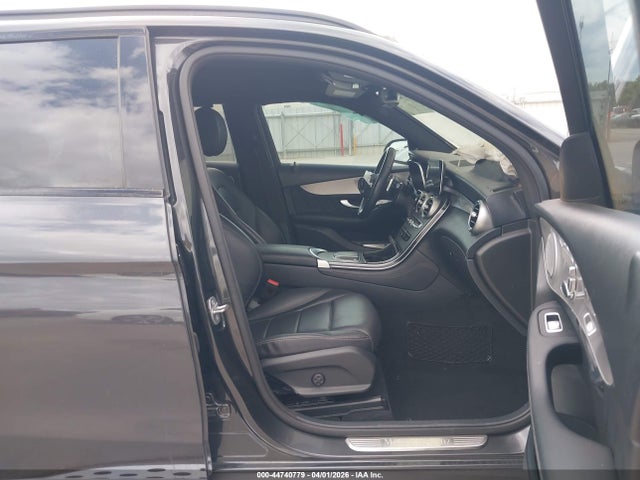 Aukcja sprzedaży 2020 Mercedes-benz Glc 300, vin: WDC0G8DB6LF688782, numer aukcji: 44740779
