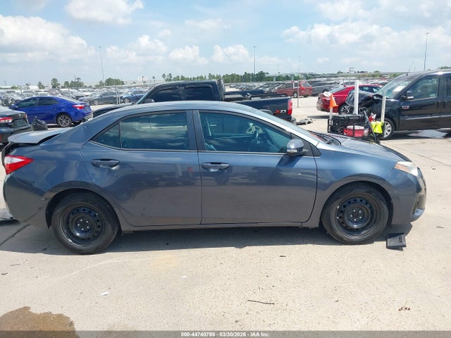 44740799 :رقم المزاد ، 5YFBURHE3FP202735 vin ، 2015 Toyota Corolla S مزاد بيع