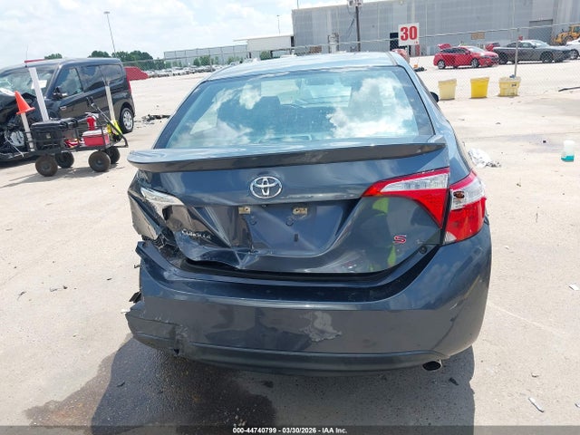 44740799 :رقم المزاد ، 5YFBURHE3FP202735 vin ، 2015 Toyota Corolla S مزاد بيع