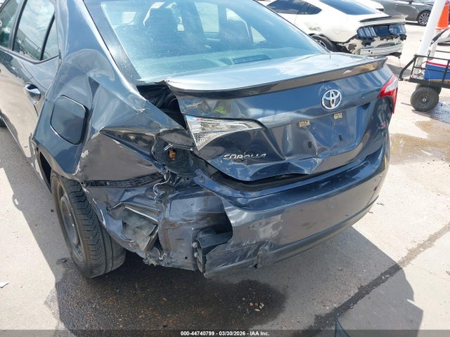 44740799 :رقم المزاد ، 5YFBURHE3FP202735 vin ، 2015 Toyota Corolla S مزاد بيع