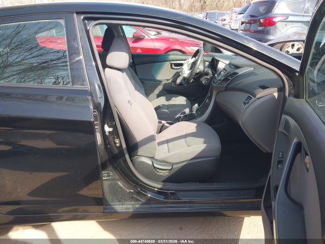 44740800 :رقم المزاد ، KMHDH4AE7EU037263 vin ، 2014 Hyundai Elantra Se مزاد بيع