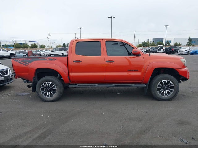 Toyota Tacoma Trd Pro 2015 5TFLU4EN5FX114041 Image 14