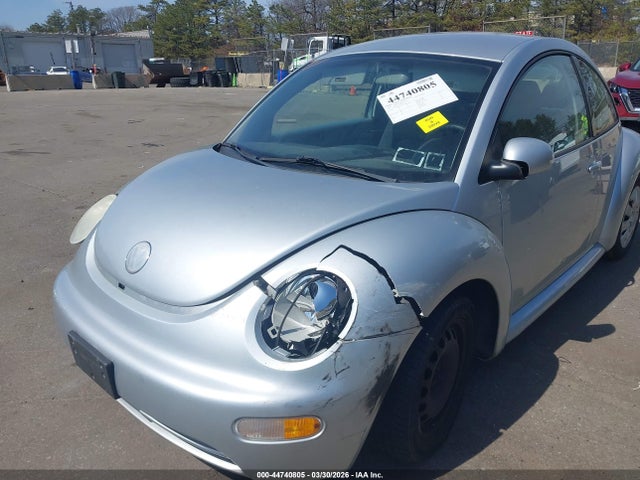 Aukcja sprzedaży 2004 Volkswagen New Beetle Gl, vin: 3VWBK31C74M411330, numer aukcji: 44740805