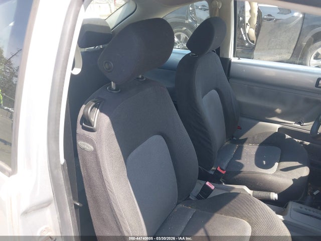 Aukcja sprzedaży 2004 Volkswagen New Beetle Gl, vin: 3VWBK31C74M411330, numer aukcji: 44740805