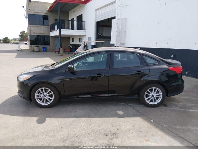Ford FOCUS SE 2018 1FADP3F27JL327329 Image 14