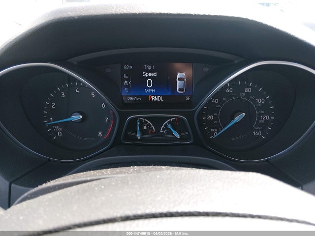 Ford FOCUS SE 2018 1FADP3F27JL327329 Image 15