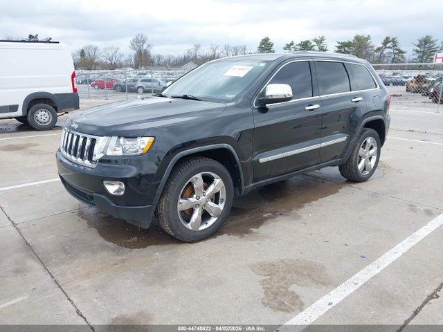 44740822 :رقم المزاد ، 1J4RR4GG5BC587153 vin ، 2011 Jeep Grand Cherokee Laredo مزاد بيع