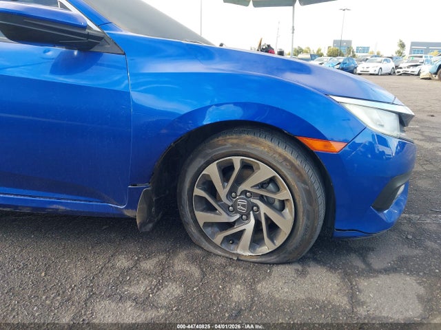 Honda CIVIC EX 2018 2HGFC2F75JH554098 Image 6
