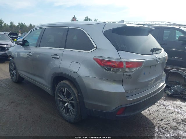 Продаж на аукціоні авто 2016 Toyota Highlander Xle V6, vin: 5TDJKRFHXGS503817, номер лоту: 44740841