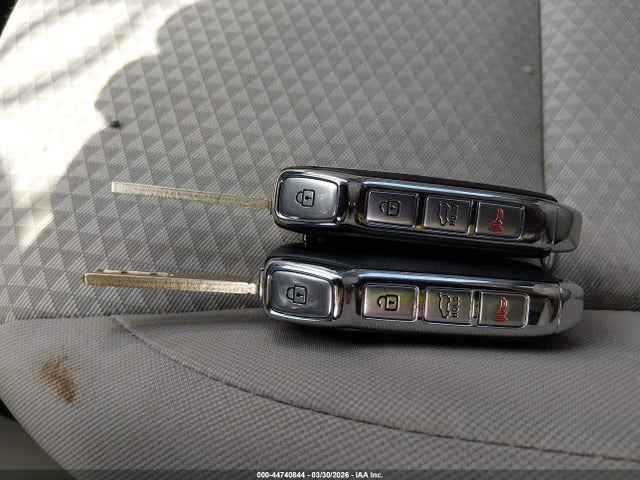 44740844 :رقم المزاد ، KNDJ23AU9L7061151 vin ، 2020 Kia Soul Lx مزاد بيع