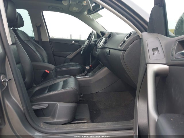 Продажа на аукционе авто 2009 Volkswagen Tiguan Sel, vin: WVGBV75N49W539444, номер лота: 44740849