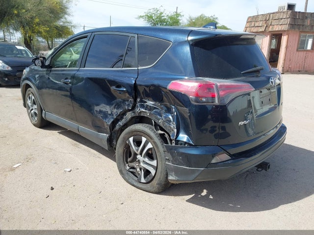 JTMZFREV0JJ164150 Toyota RAV4 LE