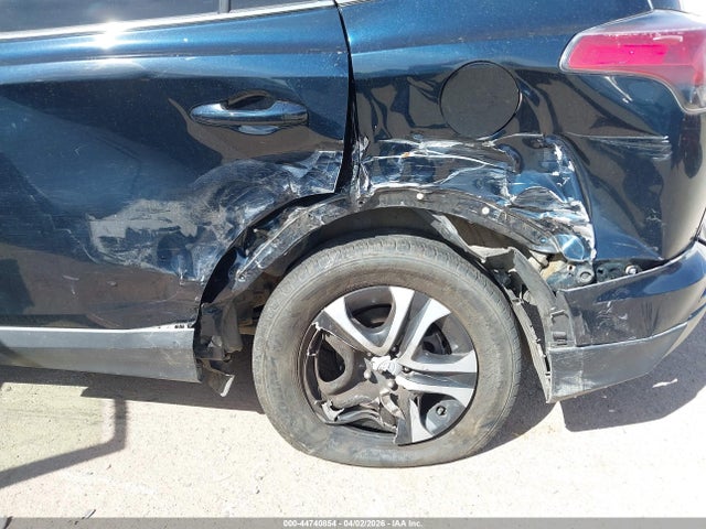 JTMZFREV0JJ164150 Toyota RAV4 LE