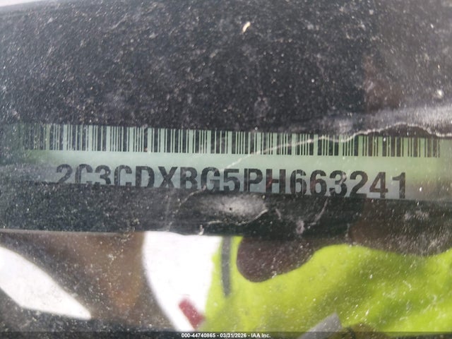 2C3CDXBG5PH663241 Dodge Charger Sxt