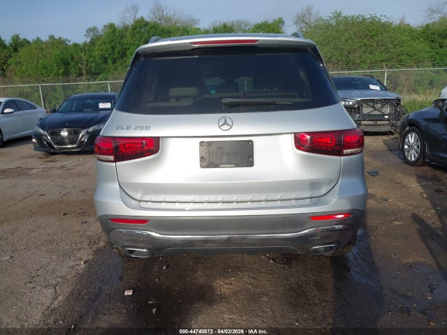 44740872 :رقم المزاد ، W1N4M4GB8MW092202 vin ، 2021 Mercedes-benz Glb 250 مزاد بيع
