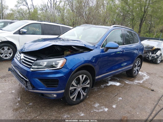 44740888 :رقم المزاد ، WVGRF7BP4HD005937 vin ، 2017 Volkswagen Touareg V6 Wolfsburg Edition مزاد بيع