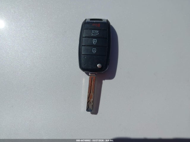 2018 KIA SOUL KNDJP3A53J7603528 Photo 10