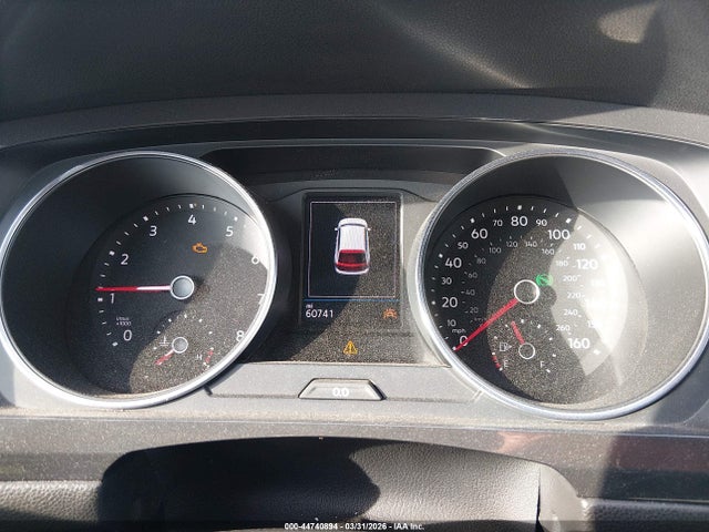2018 Volkswagen Tiguan 2.0t Se/2.0t Sel მანქანა იყიდება აუქციონზე, vin: 3VV2B7AX1JM146723, აუქციონის ნომერი: 44740894