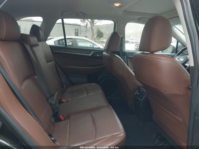 Продажа на аукционе авто 2017 Subaru Outback 3.6r Touring, vin: 4S4BSETC4H3282011, номер лота: 44740906