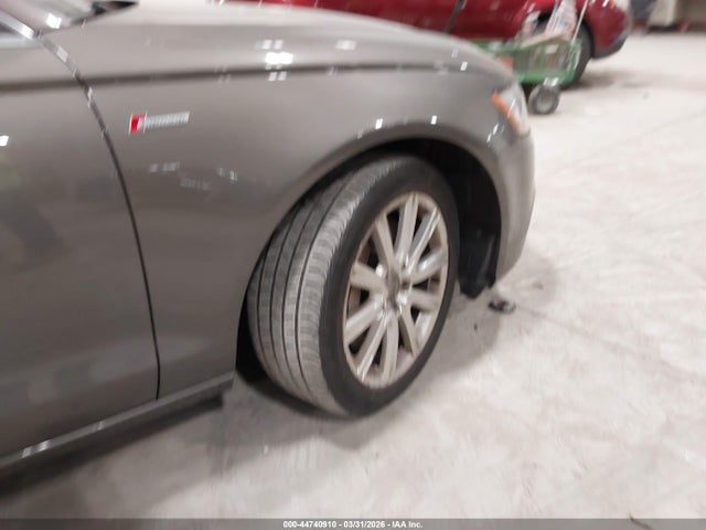 44740910 :رقم المزاد ، WAUGGAFC6DN120814 vin ، 2013 Audi A6 3.0t Premium مزاد بيع