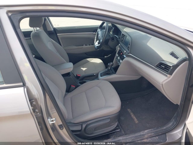 2020 Hyundai Elantra Value Edition მანქანა იყიდება აუქციონზე, vin: KMHD84LF3LU099388, აუქციონის ნომერი: 44740915