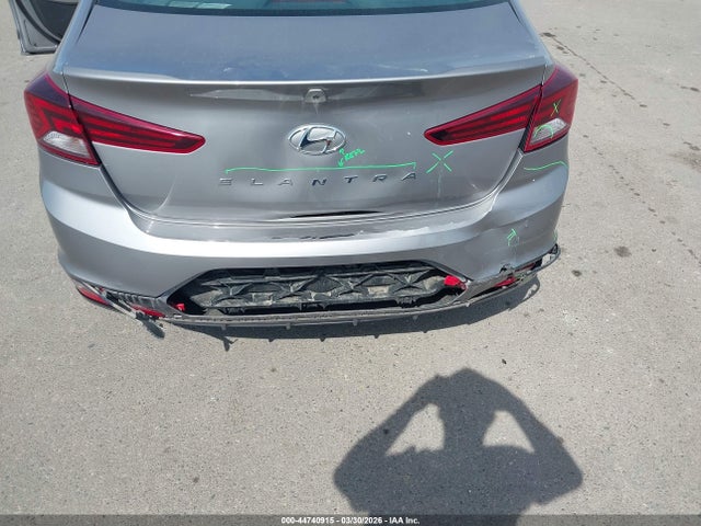 2020 Hyundai Elantra Value Edition მანქანა იყიდება აუქციონზე, vin: KMHD84LF3LU099388, აუქციონის ნომერი: 44740915