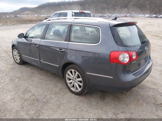 44740918 :رقم المزاد ، WVWXK7AN0AE160802 vin ، 2010 Volkswagen Passat Komfort مزاد بيع