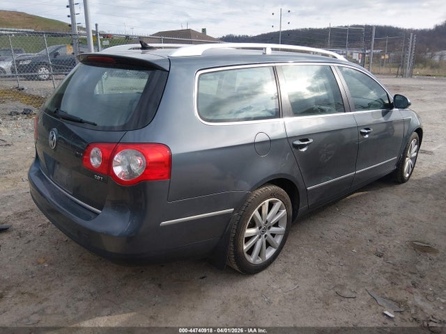 44740918 :رقم المزاد ، WVWXK7AN0AE160802 vin ، 2010 Volkswagen Passat Komfort مزاد بيع