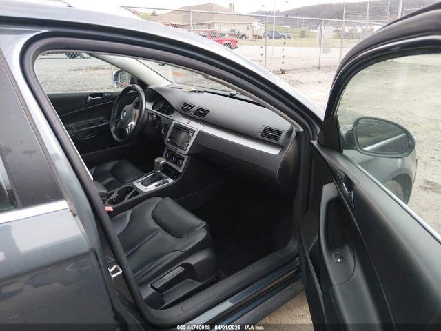44740918 :رقم المزاد ، WVWXK7AN0AE160802 vin ، 2010 Volkswagen Passat Komfort مزاد بيع