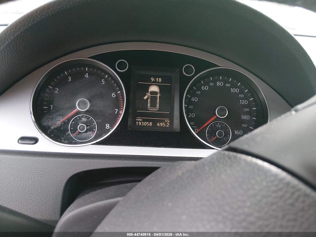 44740918 :رقم المزاد ، WVWXK7AN0AE160802 vin ، 2010 Volkswagen Passat Komfort مزاد بيع