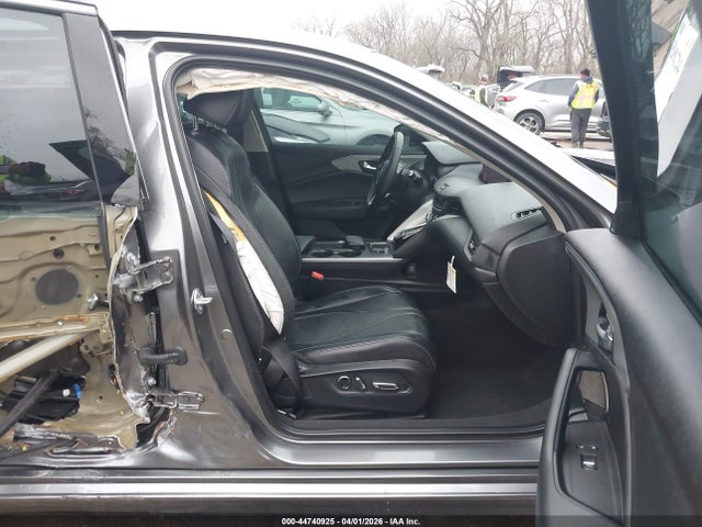 44740925 :رقم المزاد ، 19UUB5F40SA001909 vin ، 2025 Acura Tlx Technology Package مزاد بيع