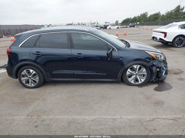 2020 Kia Niro Ev Ex მანქანა იყიდება აუქციონზე, vin: KNDCC3LG7L5065207, აუქციონის ნომერი: 44740958
