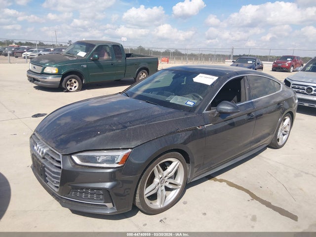 Продажа на аукционе авто 2019 Audi A5 45 Premium, vin: WAUENCF55KA008472, номер лота: 44740959