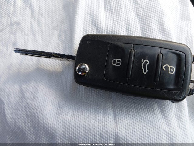 2018 Volkswagen Jetta 1.4t S მანქანა იყიდება აუქციონზე, vin: 3VW2B7AJ3JM215113, აუქციონის ნომერი: 44740961