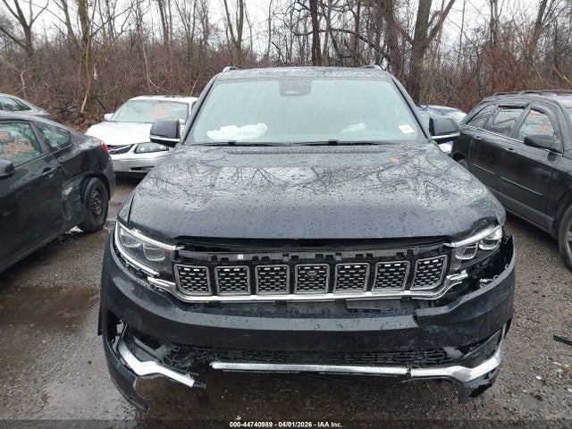 44740989 :رقم المزاد ، 1C4SJVGP9NS201865 vin ، 2022 Jeep Grand Wagoneer Series Iii 4x4 مزاد بيع