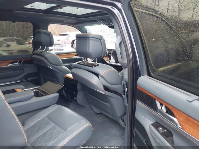 44740989 :رقم المزاد ، 1C4SJVGP9NS201865 vin ، 2022 Jeep Grand Wagoneer Series Iii 4x4 مزاد بيع