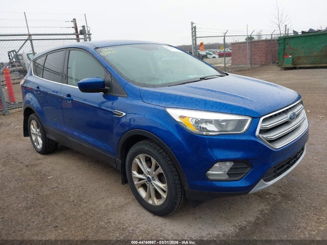 Продажа на аукционе авто 2017 Ford Escape Se, vin: 1FMCU0GD1HUF06186, номер лота: 44740997